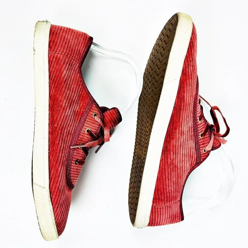 Toms Red Corduroy Retro Style Velvet Lace Up Textured Sneakers size 10